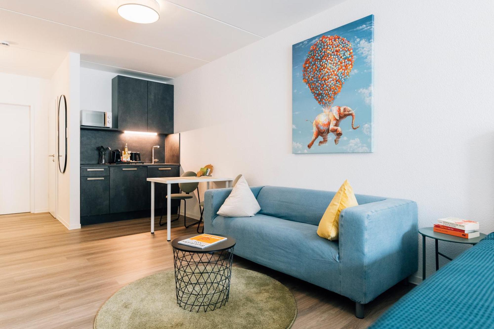 City - Travel & Living - Appartement Bielefeld Exterior photo